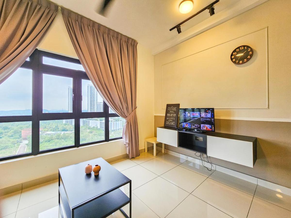Meridin Medini Suite By Nest Home【Legoland】 Nusajaya  Exterior photo
